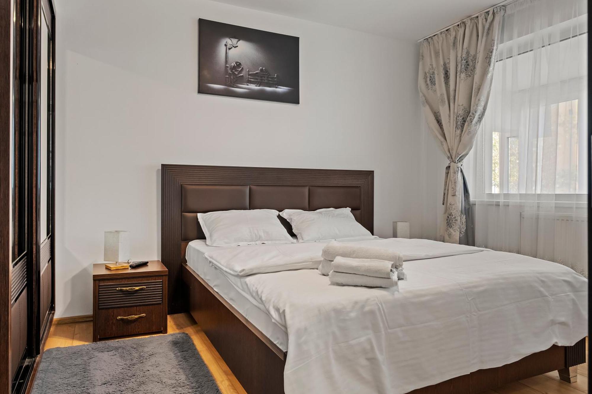 Apartament De Lux Drumul Taberei Bukares Bagian luar foto